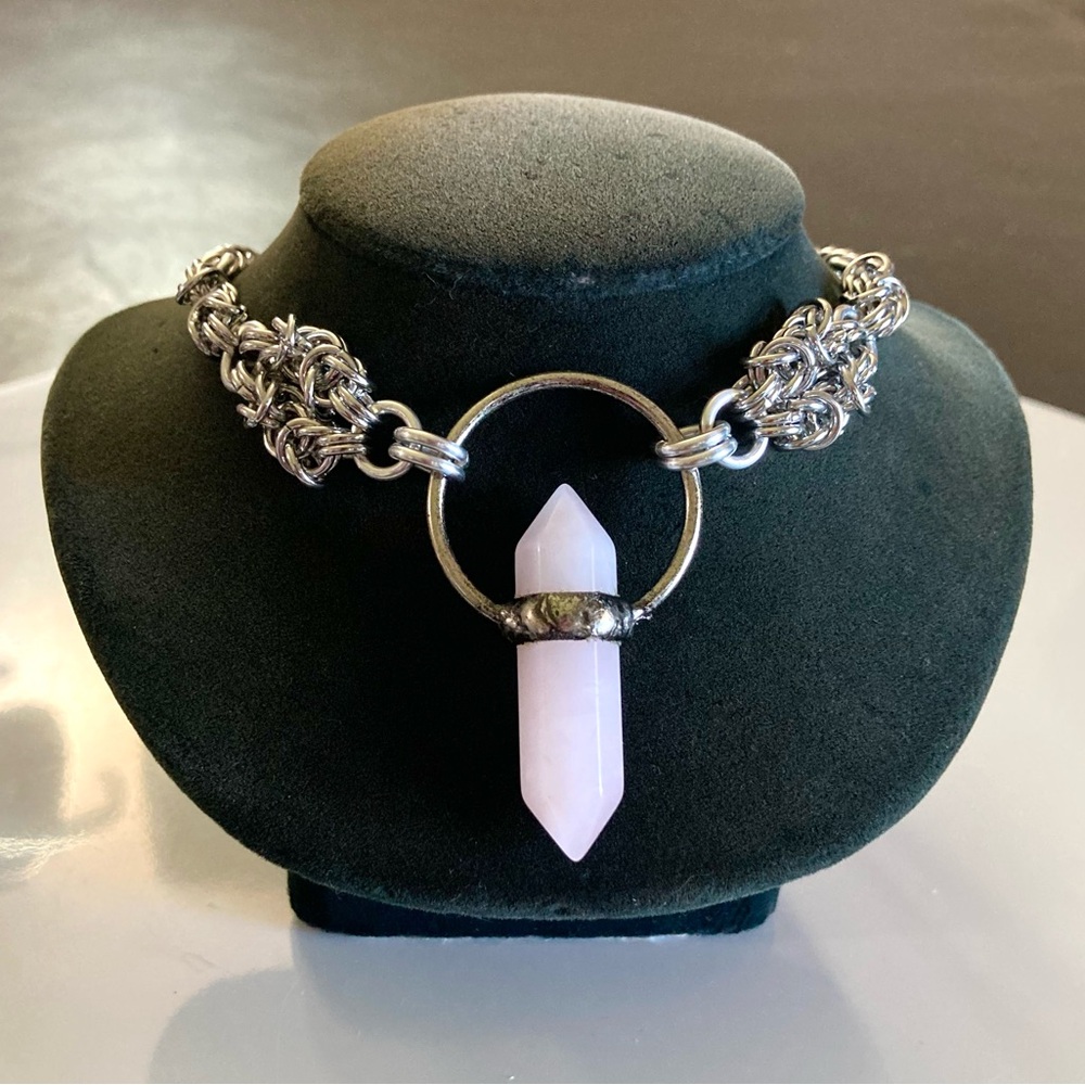 Handmade Genuine light pink rose quartz crystal maille silver boho goth necklace - Picture 5 of 11